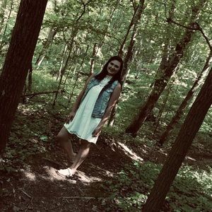 Meet your Posher, Katelyn